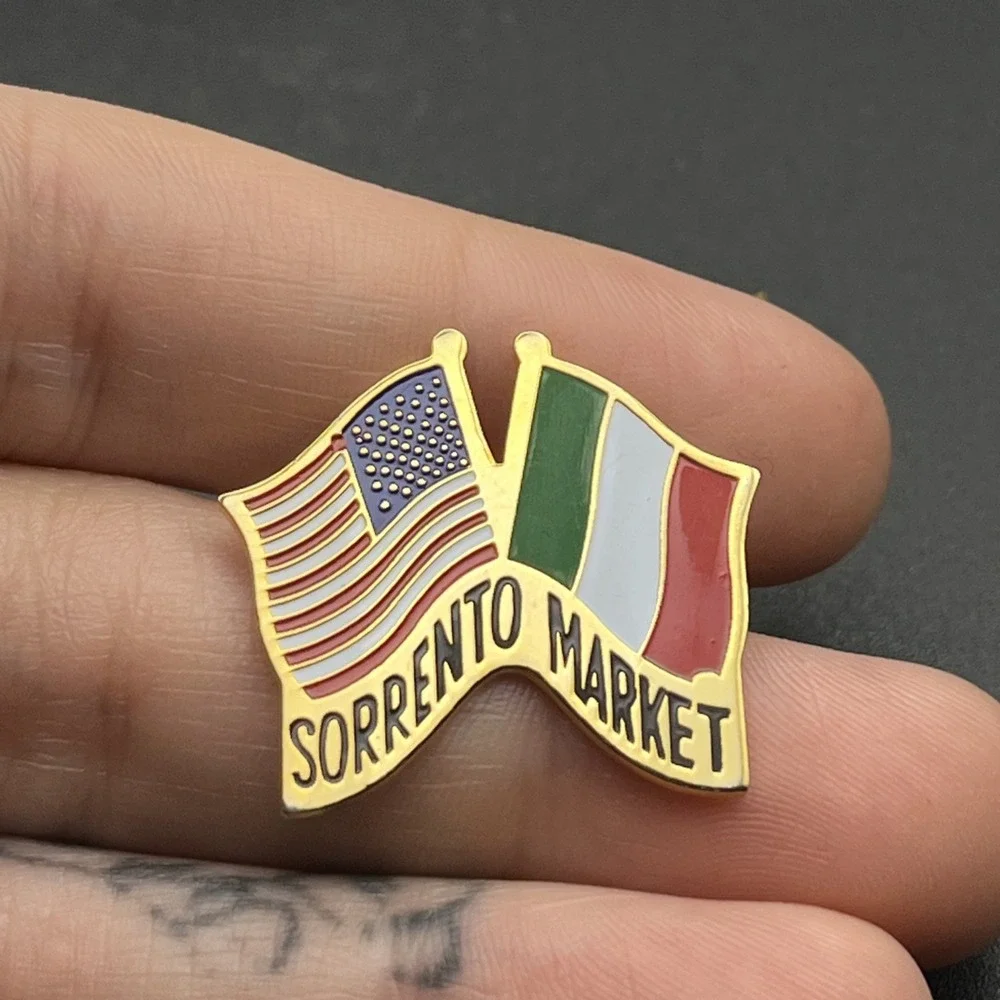 United States Of America Italy Crossed Flags‎ Sorrento Market Lapel Hat Pin